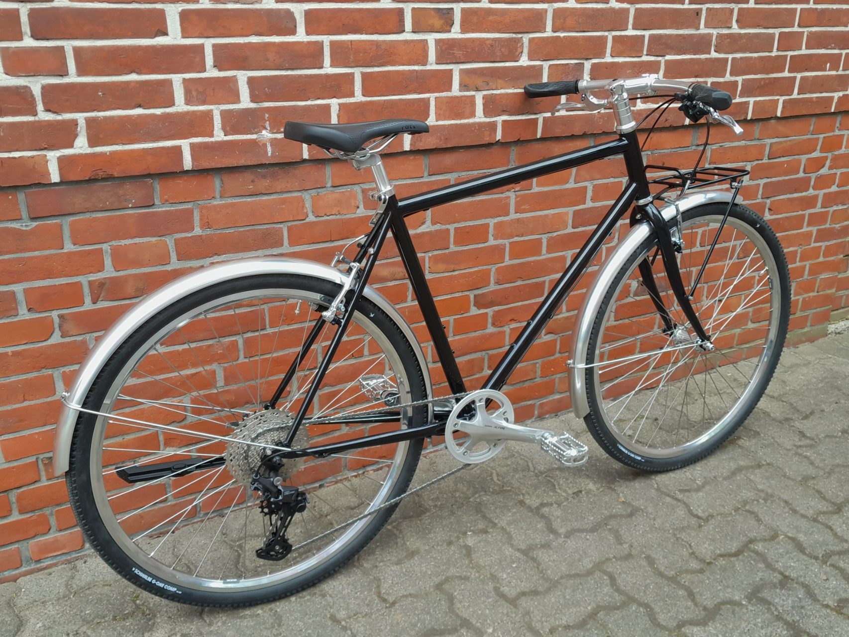 Urban UGC Cross Gravel